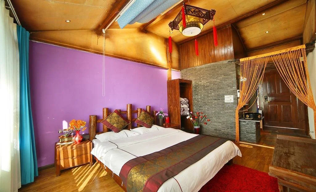 Huashen Hotel