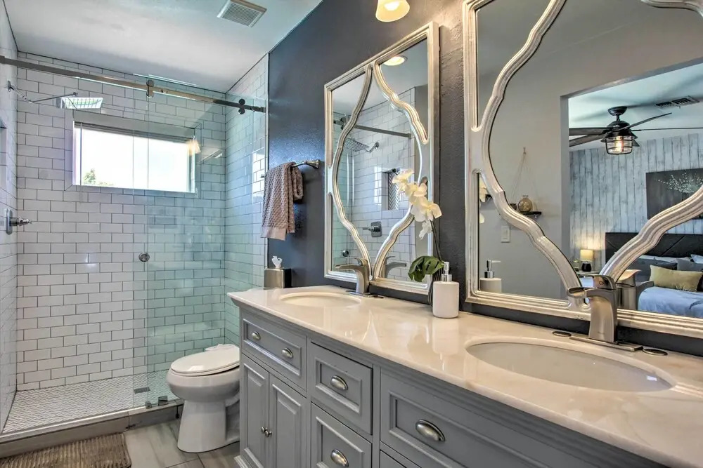 Pet-friendly Scottsdale Oasis w/ Pool & Bbq!