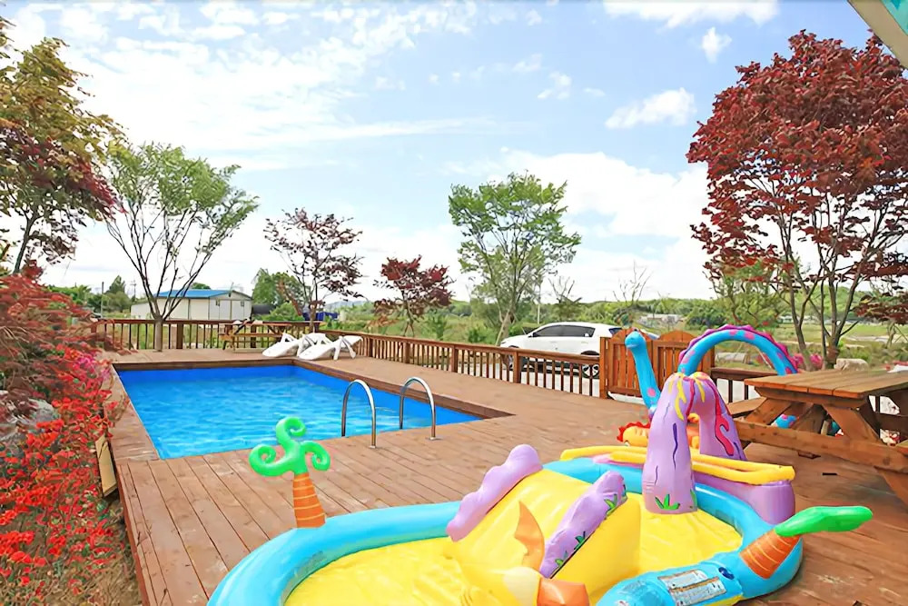 Yeoju Ipobo Riverside Pension