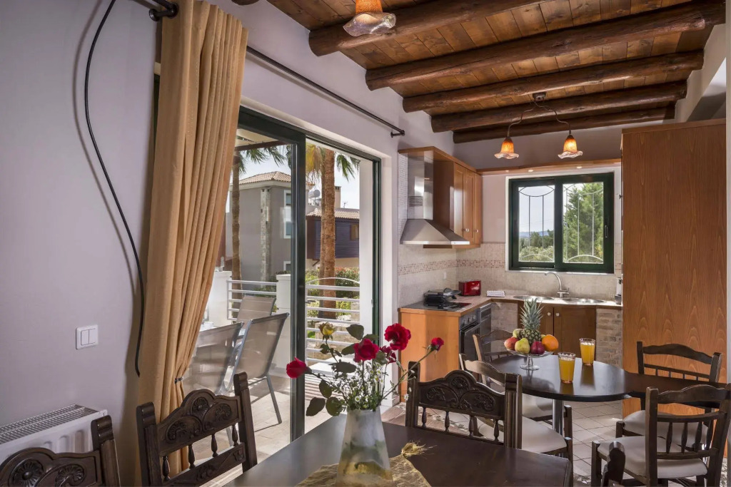 Athina Luxury Villas
