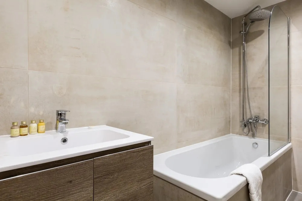 Studio Apartment Near Victoria Station