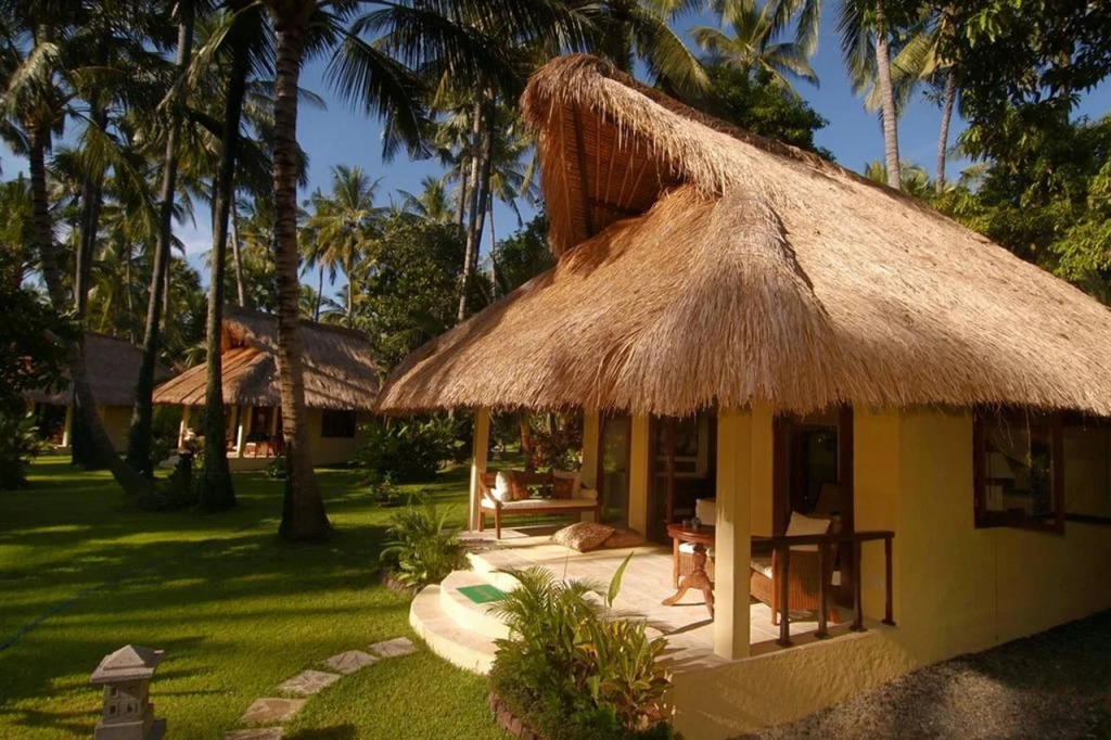 Alam Anda Ocean Front Resort & Spa Dive Resort