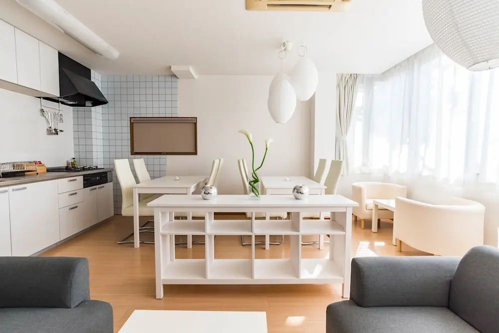 Bijou Suites Ferries Wheel View