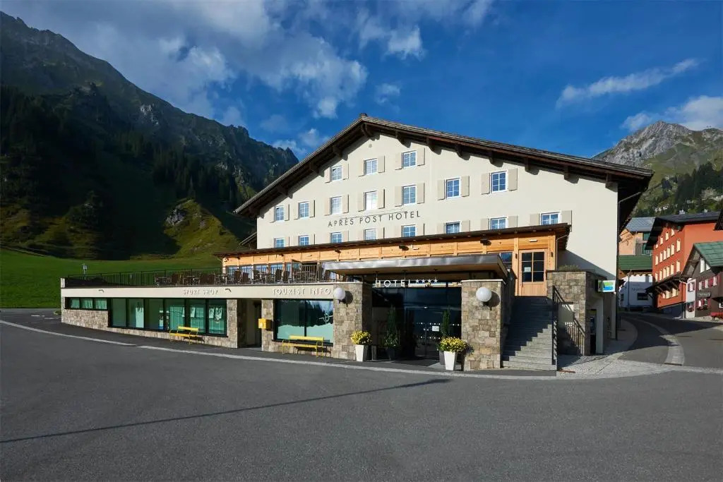 Après Post Hotel