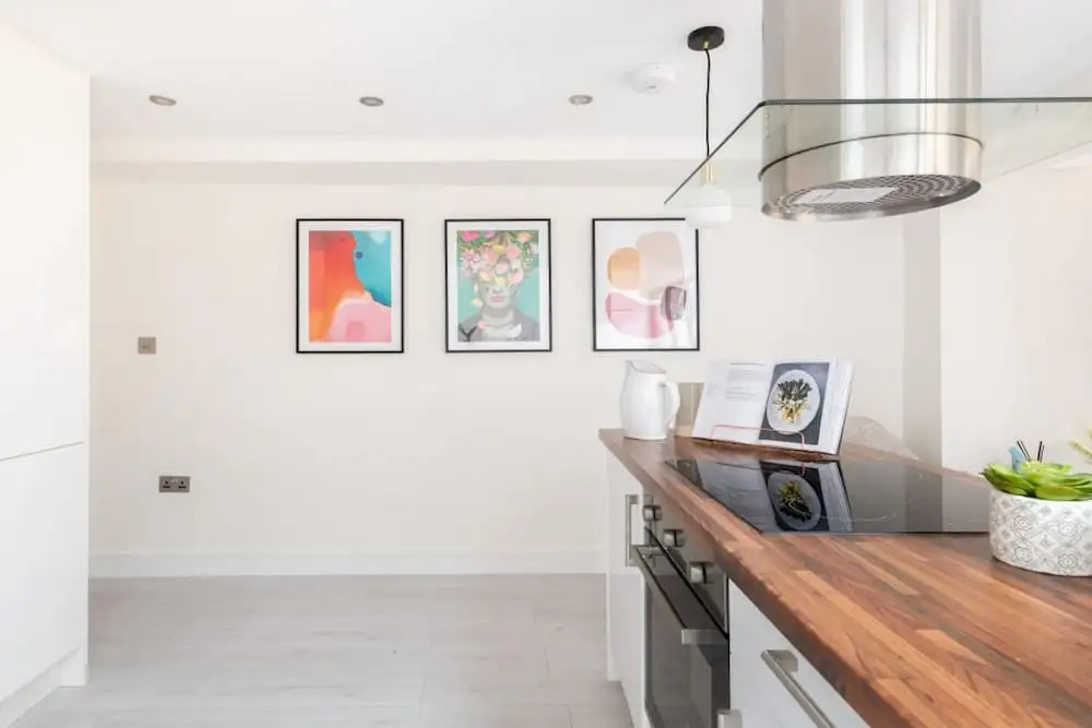 The Brixton Hill - Modern & Bright 2BDR Apartment with Garden