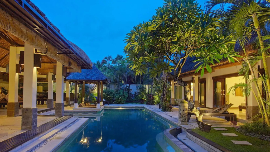 The Maya Seminyak Villas