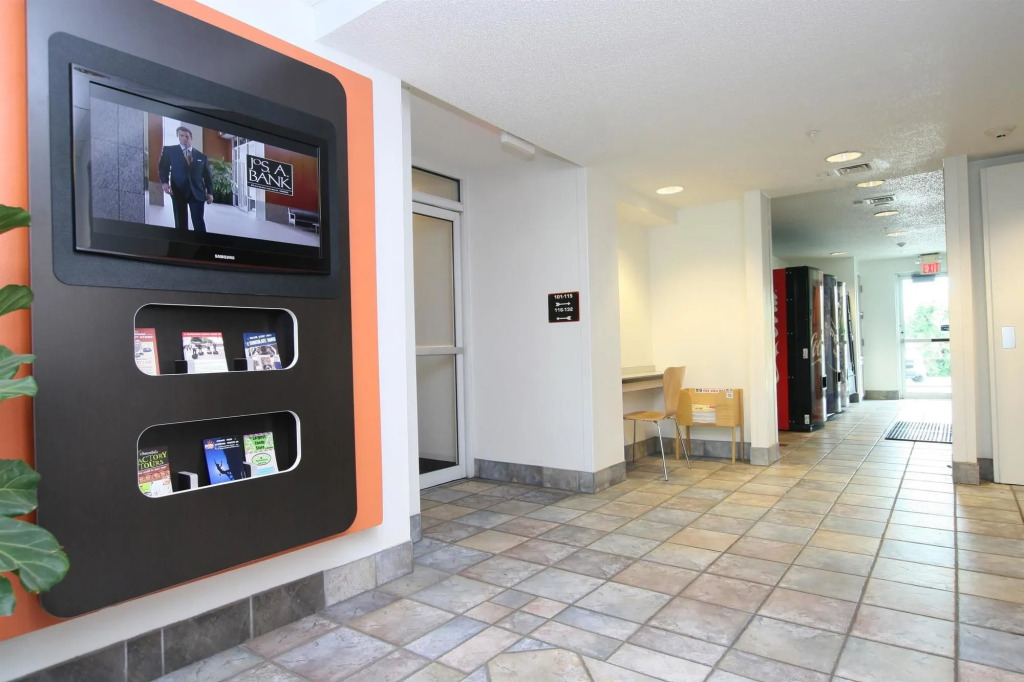 Motel 6-Colchester, VT - Burlington