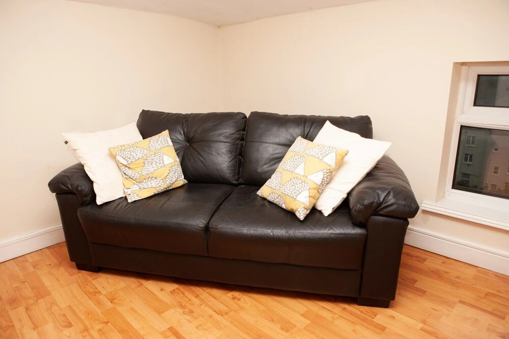 Cosy 1 Bedroom Near City Centre