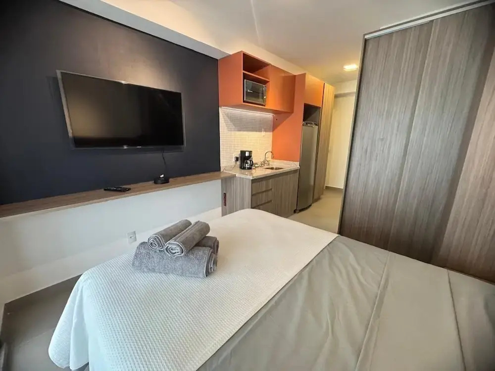 Haus Mitre Residences