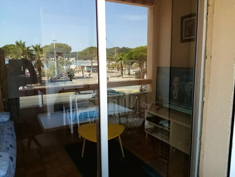 Studio in La Seyne-sur-mer, With Wonderful sea View, Furnished Terrace and Wifi