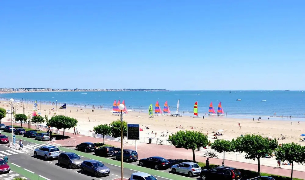 Apartment With 2 Bedrooms in La Baule-escoublac, With Wonderful sea View, Furnished Terrace and Wifi - 5 m From the Beach
