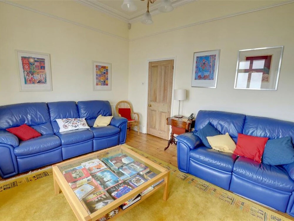 Vintage Holiday Home in Hythe With Garden