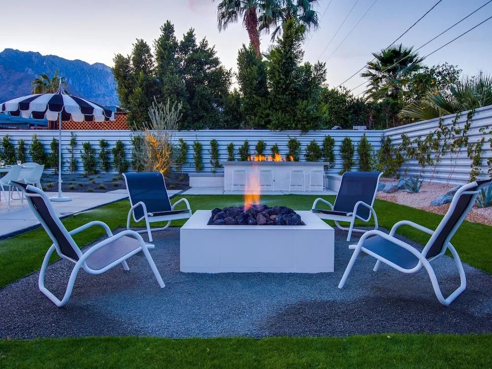 Bubble Gum Modern: Mid-Century Alexander by ACME House Company