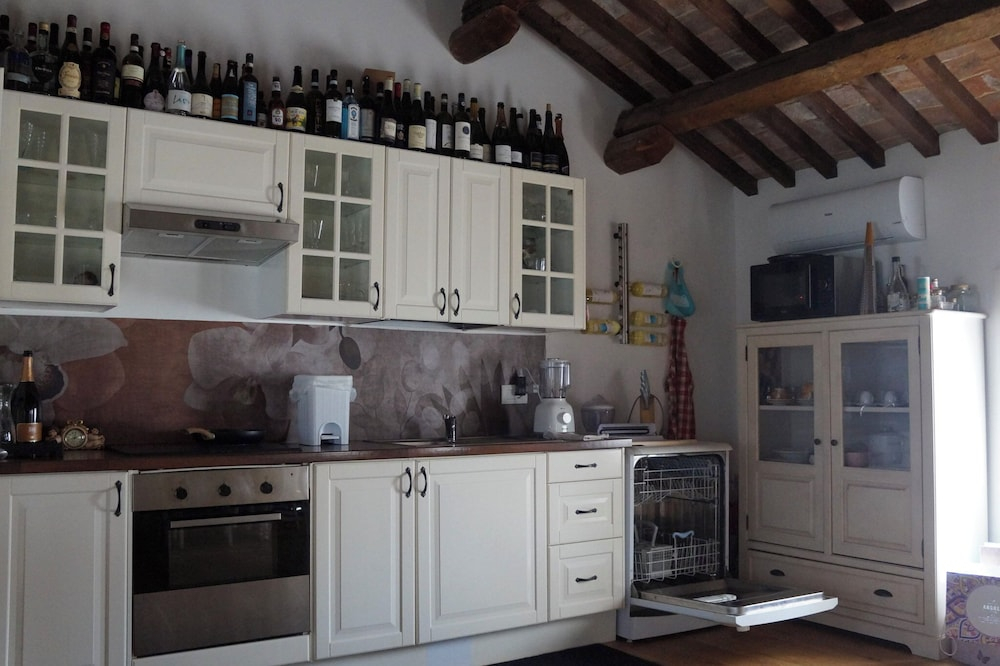 Villa Nides
