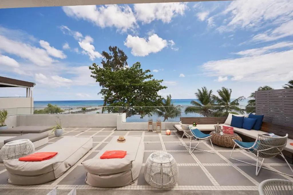 Les Estivales Beachfront Apartments & Penthouses by LOV Mauritius
