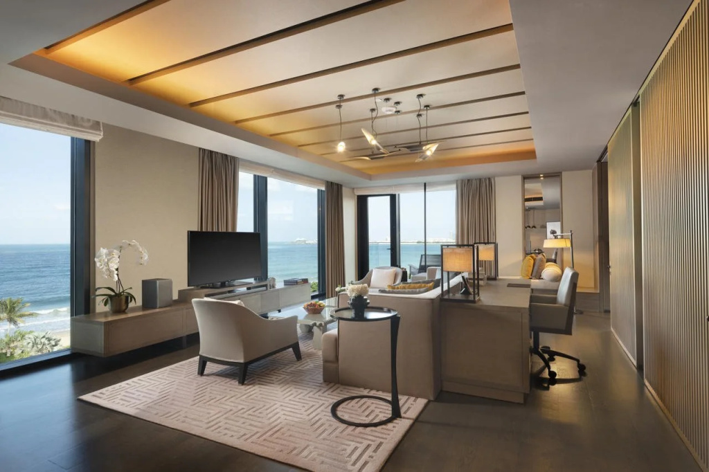 Caesars Palace Bluewaters Dubai
