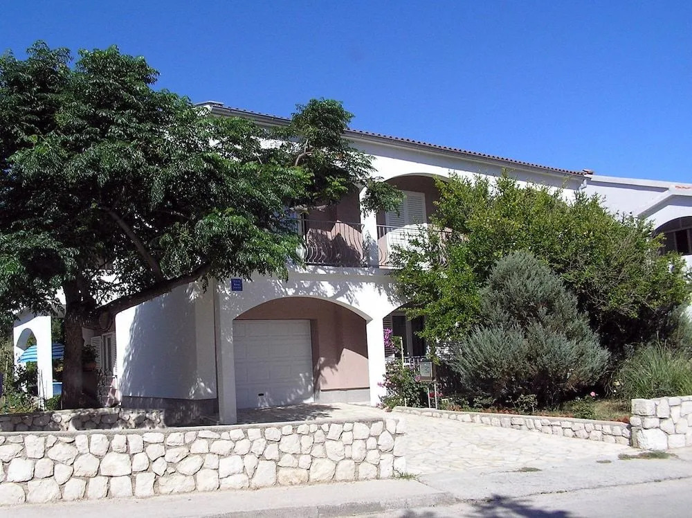 Apartments Cepulo