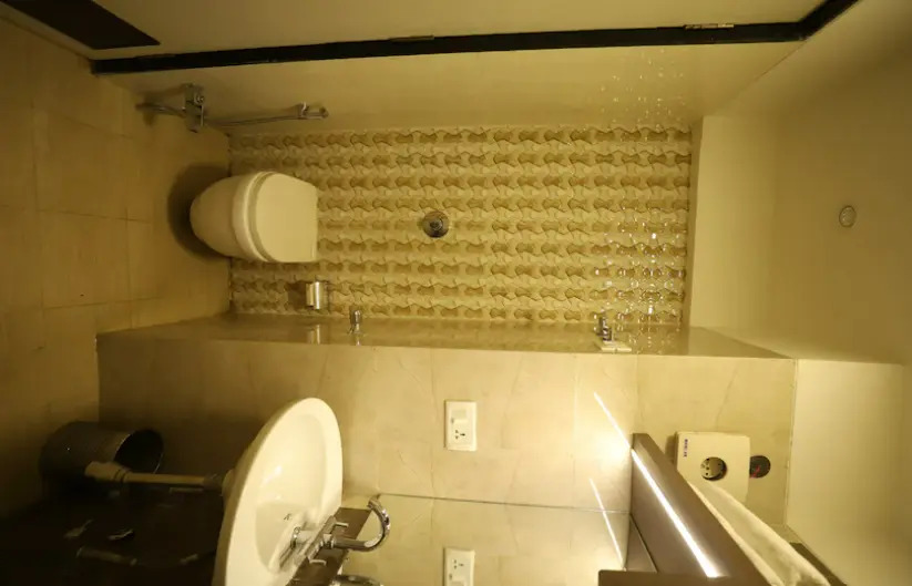 Hotel Seven Sky