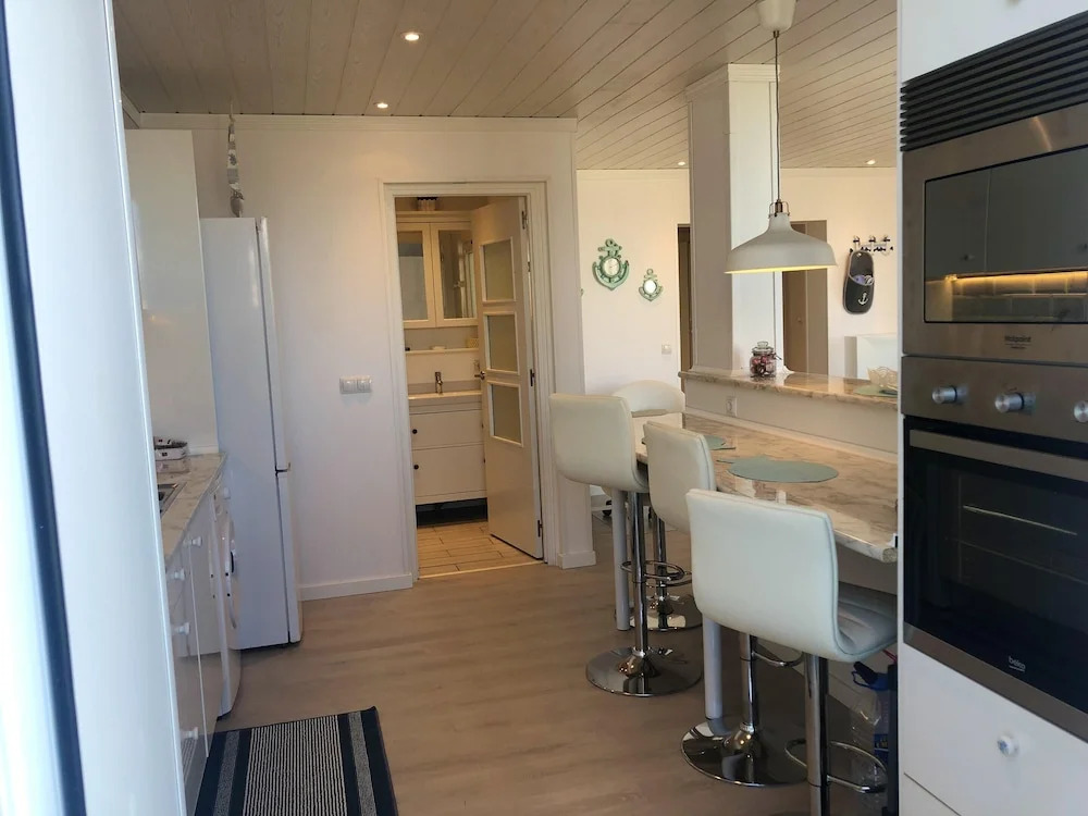 Apartment with 2 Bedrooms in Mogán, with Wonderful Sea View, Pool Access, Furnished Garden