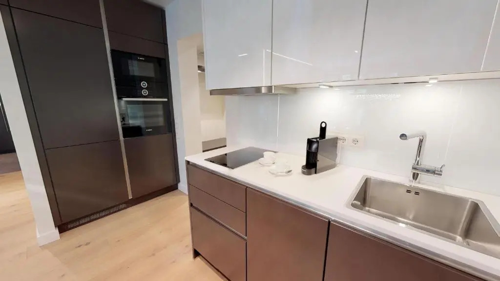 White Pearl Apartment 1.05