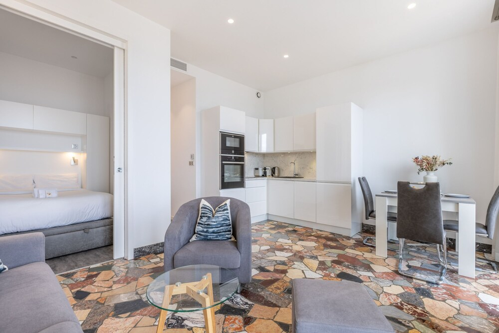 2 Chambres-balcon-vue Mer-felix Faure A2b231