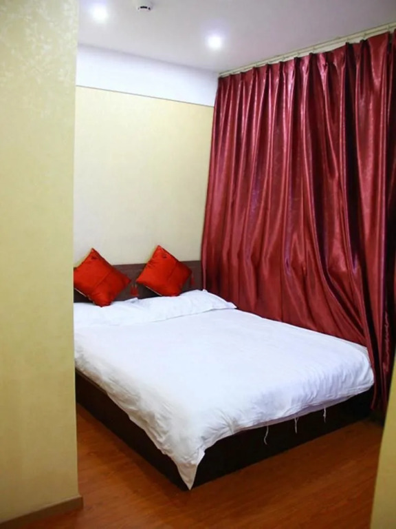 Chongqing Longfeng Business Hotel