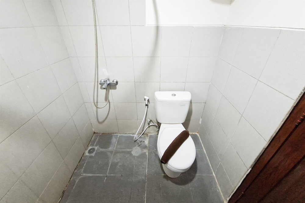 Cozy And Pleasant 2Br At Apartment Bintaro Icon