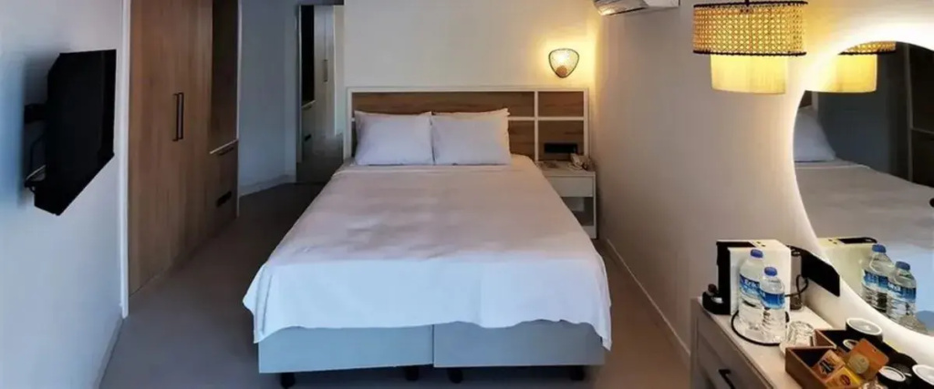 Peninsula Gardens Hotel