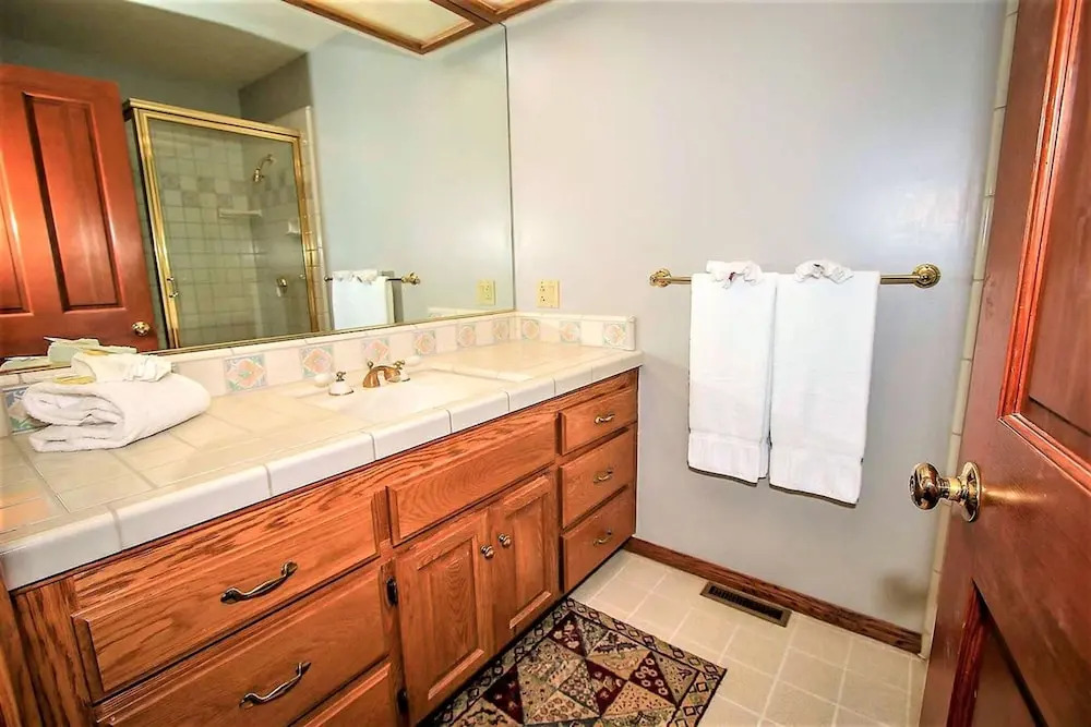 Eagles Nest-314 by Big Bear Vacations