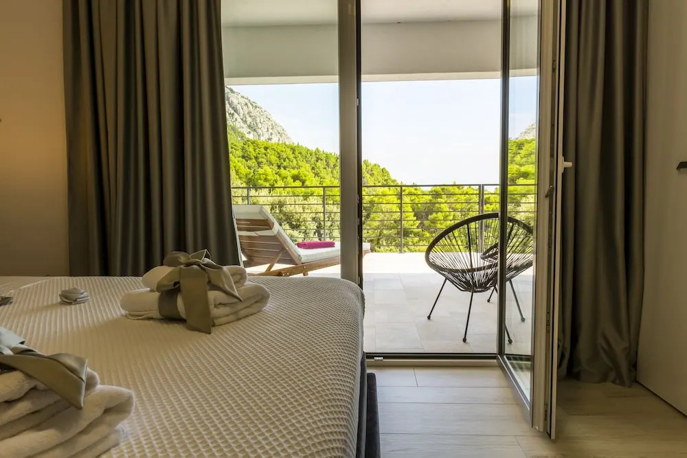 Villa Romance