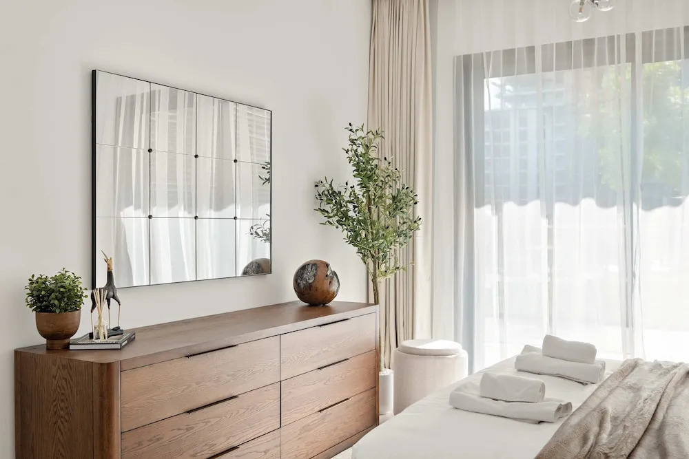 Silkhaus Brand New 2bdr Myrtle in City Walk