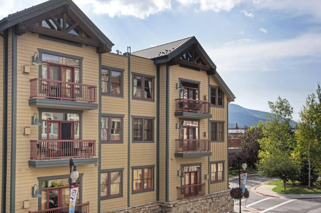 Lift Lodge Condo