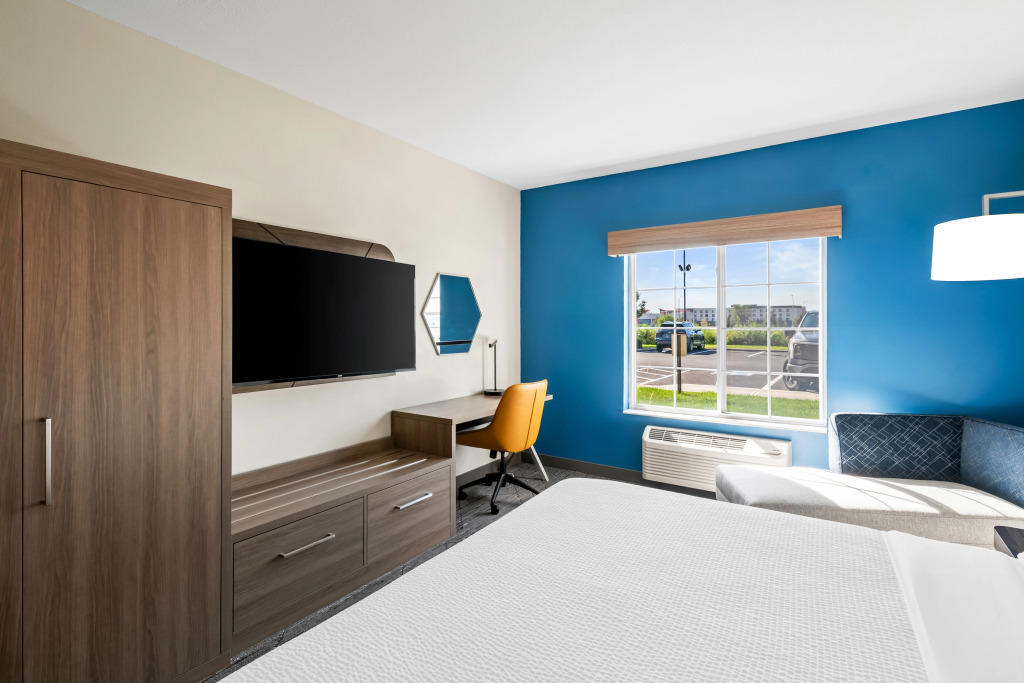 Holiday Inn Express Hotel & Suites Council Bluffs - Convention Center Area by IHG