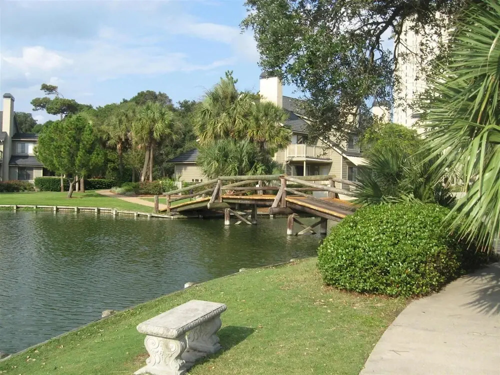 Laurel Court #308