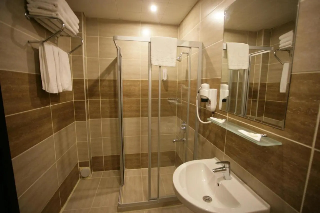 Hotel Guven