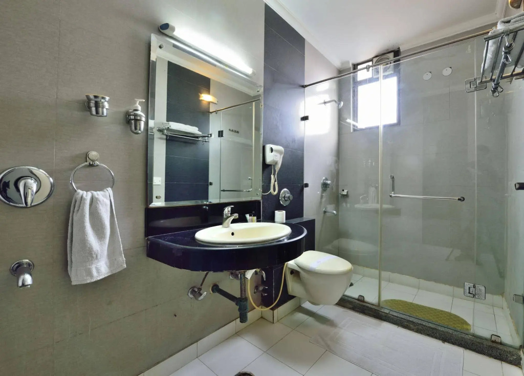 OYO 9761 Hotel Clark Heights
