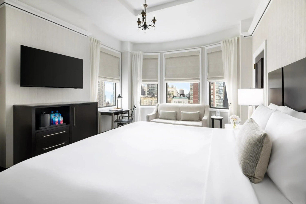 Отель The Gregorian New York City