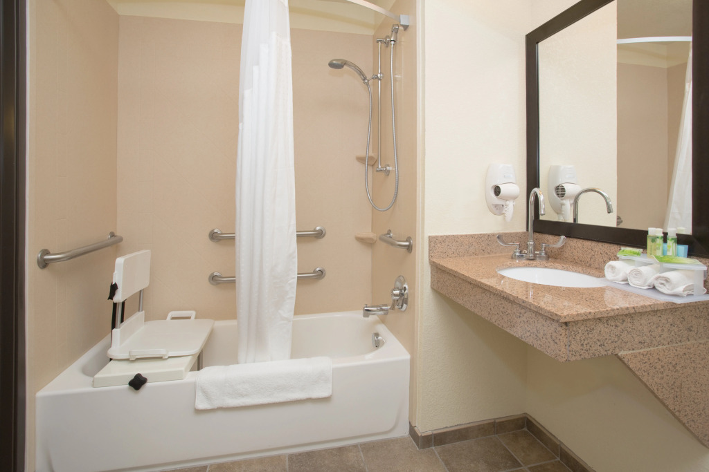 Holiday Inn Express & Suites Truth or Consequences by IHG - Newly Renovated