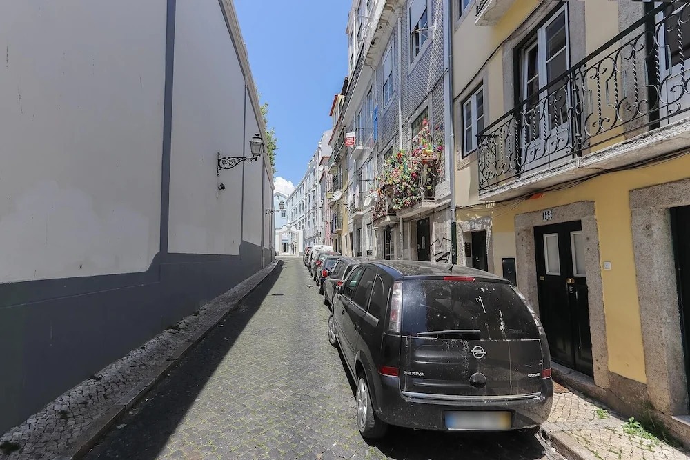 Bairro Alto Stylish Studios by Hosty