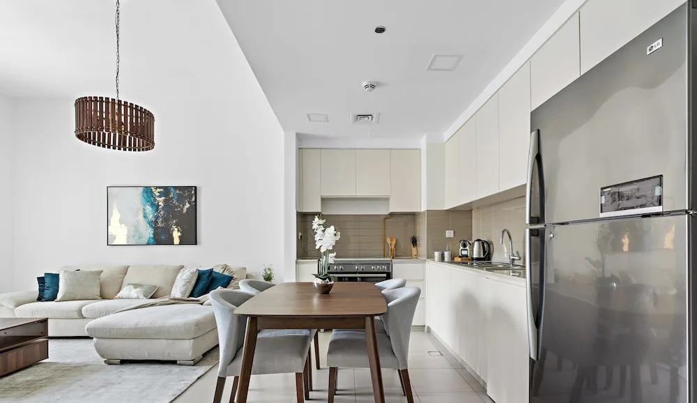 WelHome - Urban Serenity, Zahra Breeze 2 Bedroom Retreat