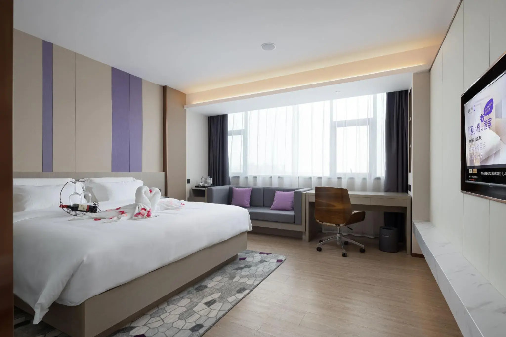 Lavande Hotel (Zhuhai Qinglv North Road Tangjiawan Beach)