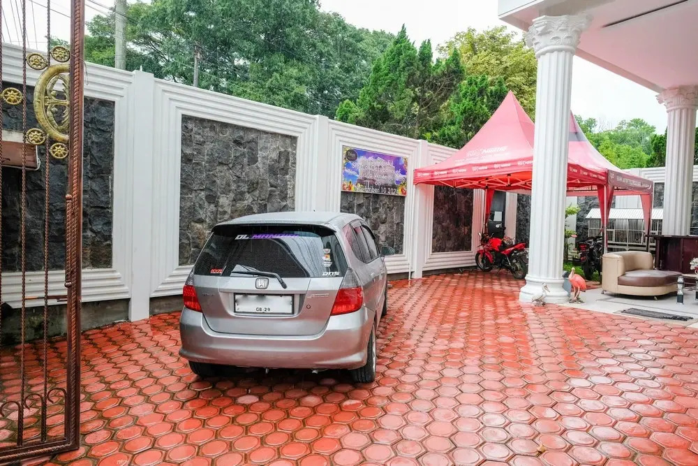 Urbanview Hotel Trisna Tulungagung