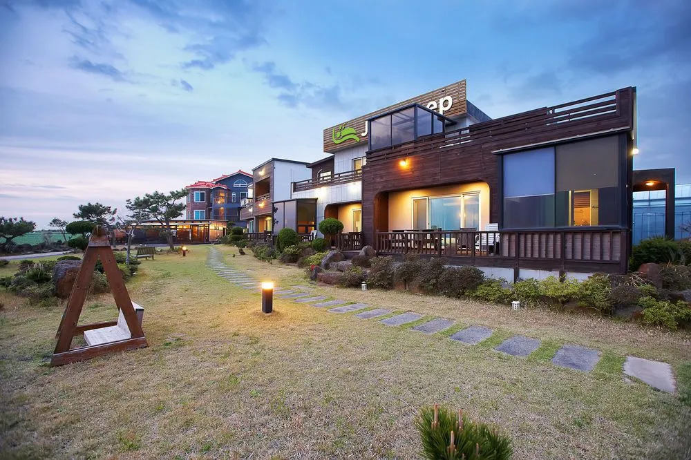 Seogwipo Just Sleep Pension