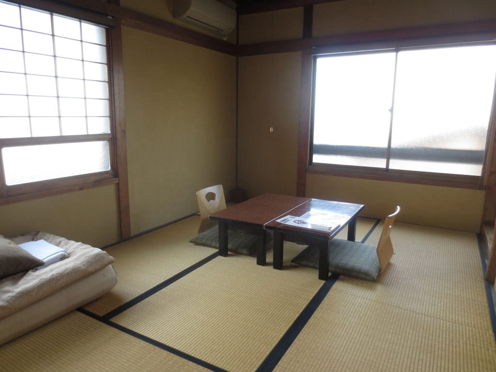 Ks House Ito Onsen - Historical Ryokan Hostel