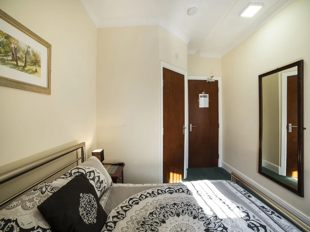 Hotel 119