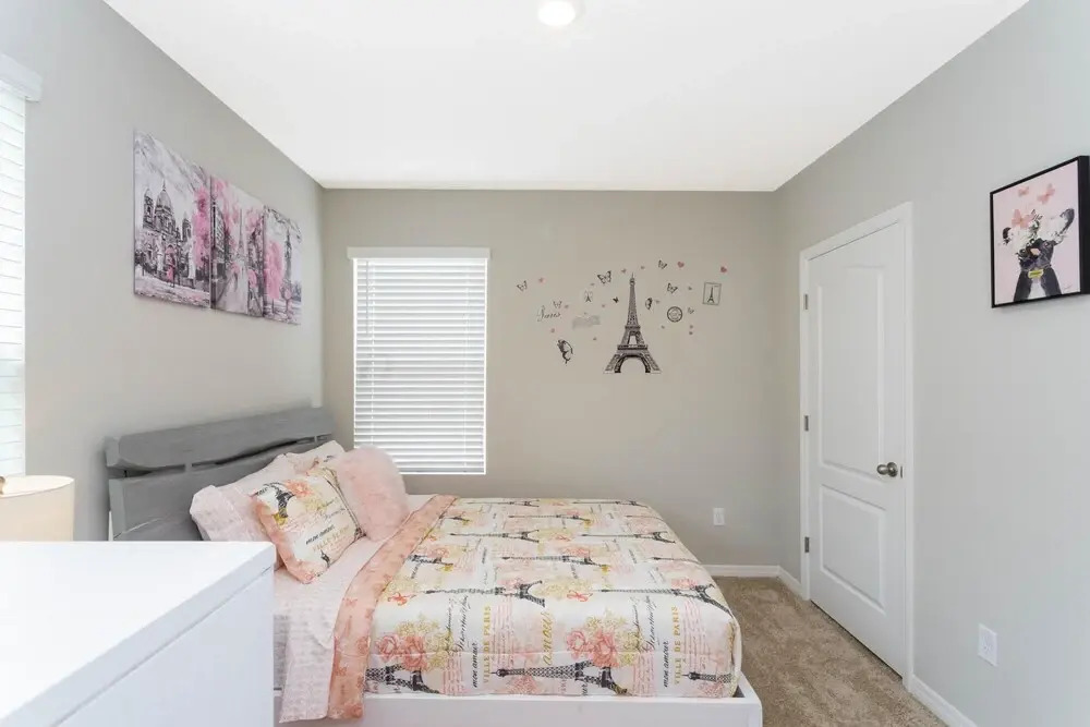 Gorgeous 6 Bd w/ Pool Close to Disney @ Solterra Resort 7877