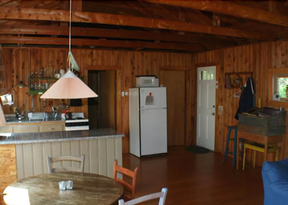 Dow Road Waterfront Cottage - One Bedroom Home