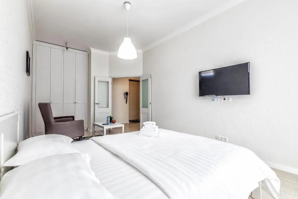 Raisson Ahotel H252