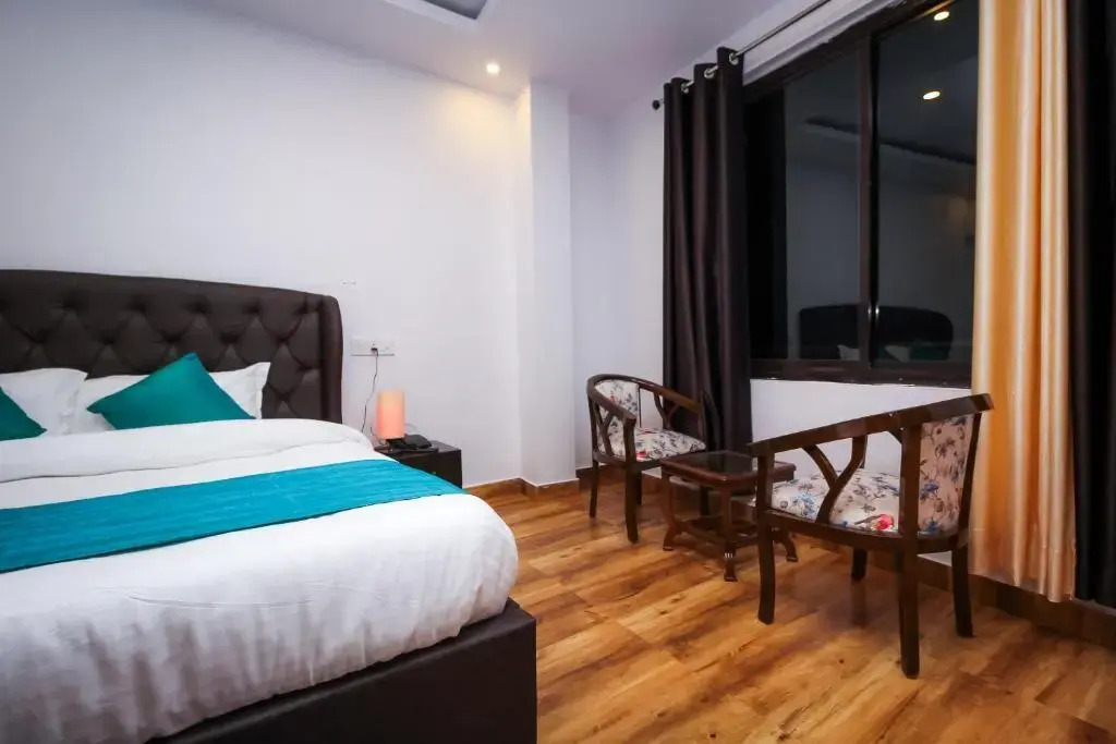 Hotel the village residency