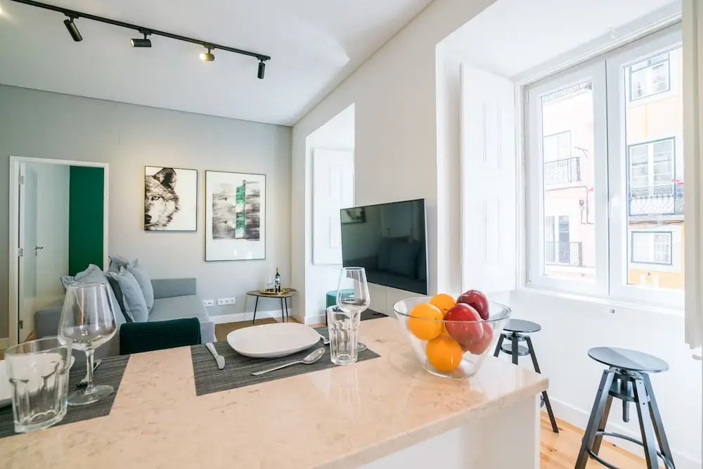 Modern Apartment in Chiado (The Heart of Lisbon) - 2